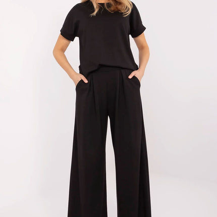  Tracksuit trousers model 209835 Relevance 