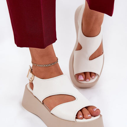  Buskin model 209900 Step in style 