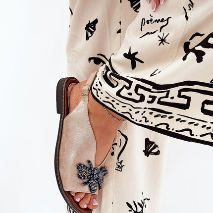  Sandals model 210056 Step in style 