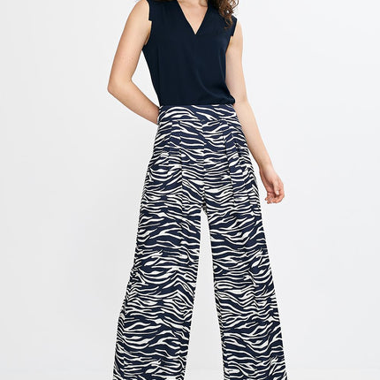  Trousers model 210068 Nife 