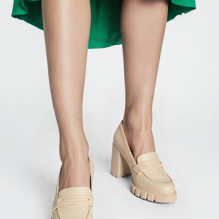  Block heel pumps model 210350 Inello 