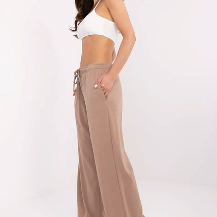  Tracksuit trousers model 210621 Relevance 