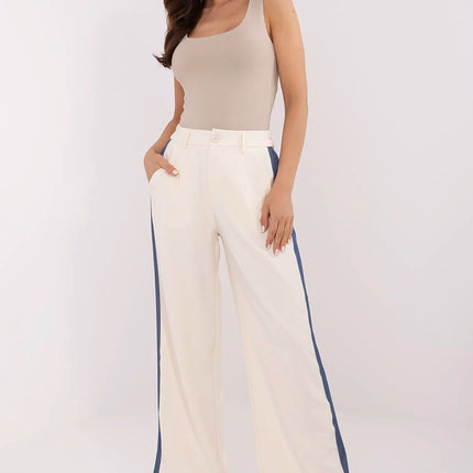  Women trousers model 211177 NM 