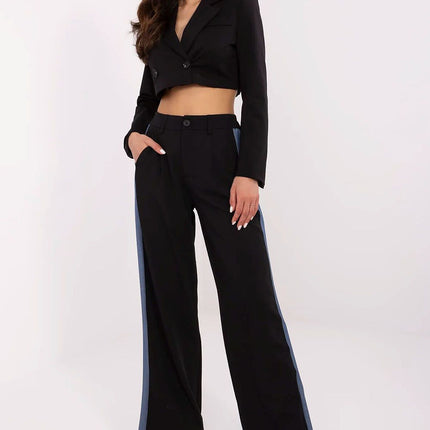  Women trousers model 211178 NM 