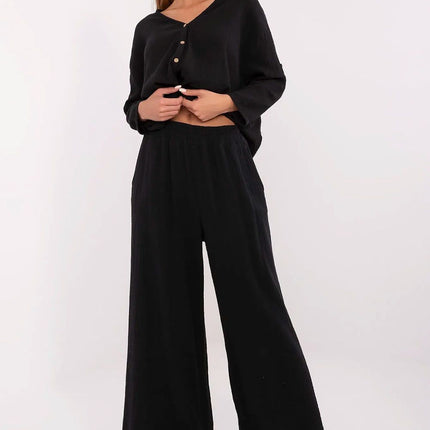  Women trousers model 211274 Italy Moda 