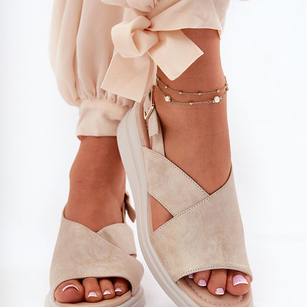  Buskin model 211942 Step in style 