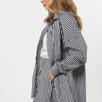  Shorts model 212202 awama 