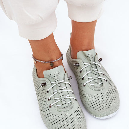  Low Shoes model 212560 Step in style 