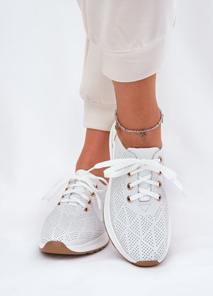  Low Shoes model 212562 Step in style 