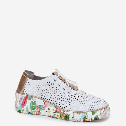  Low Shoes model 212563 Step in style 