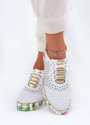  Low Shoes model 212563 Step in style 