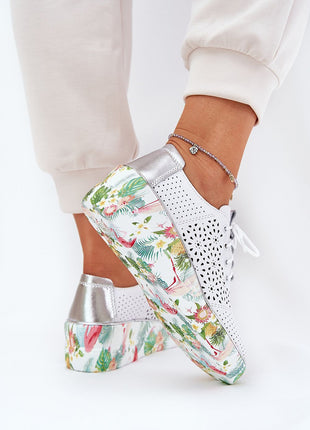  Low Shoes model 212564 Step in style 