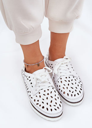 Low Shoes model 212565 Step in style 