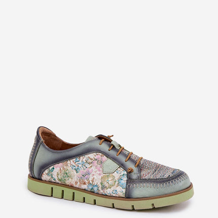  Low Shoes model 212570 Step in style 