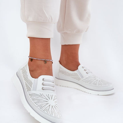  Low Shoes model 212572 Step in style 