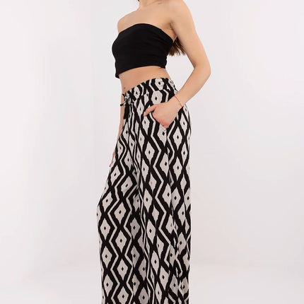  Women trousers model 212664 Sublevel 