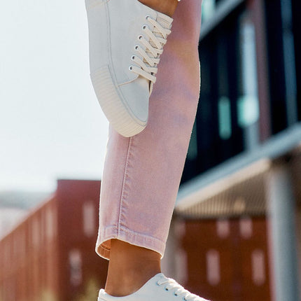  Sneakers model 212723 Step in style 