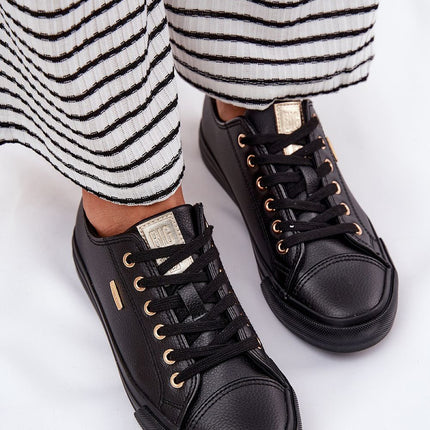  Sneakers model 212728 Step in style 