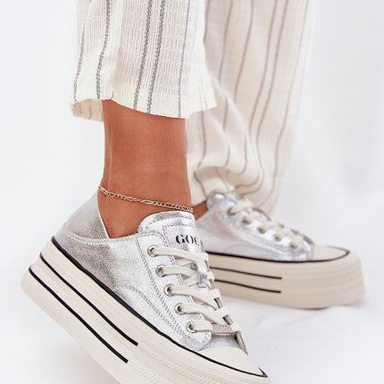  Sneakers model 212730 Step in style 