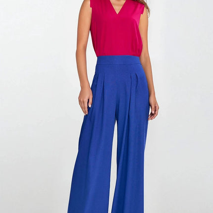  Women trousers model 213973 Nife 