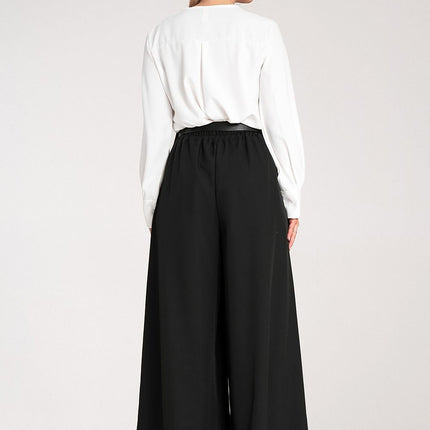  Women trousers model 214929 Figl 