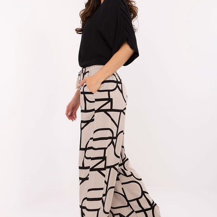  Women trousers model 215117 Sublevel 