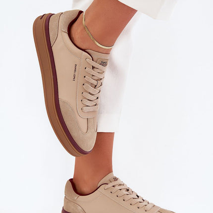  Sport Shoes model 215480 Step in style 