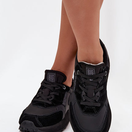  Sport Shoes model 216447 Step in style 