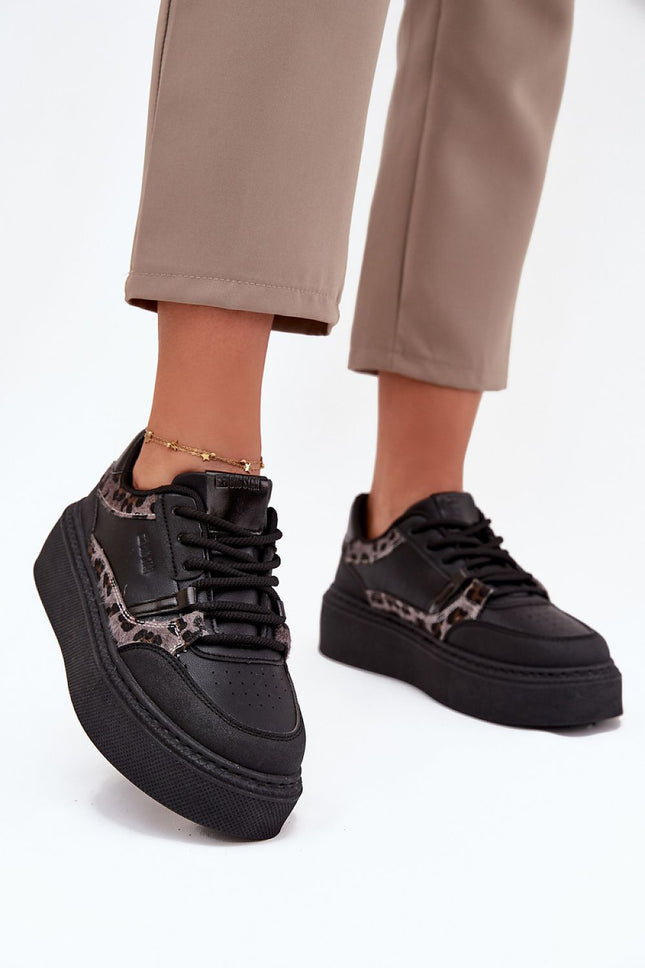  Sport Shoes model 216463 Step in style 