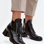 black / 36