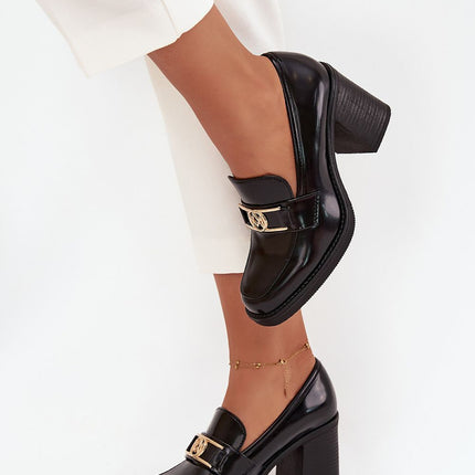  Heeled low shoes model 217842 Step in style 