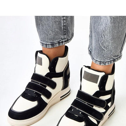  Sport Shoes model 217956 Solea 