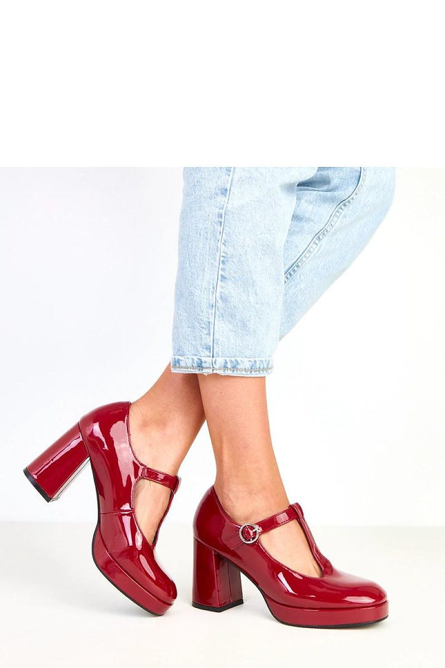  Heeled low shoes model 218174 Solea 