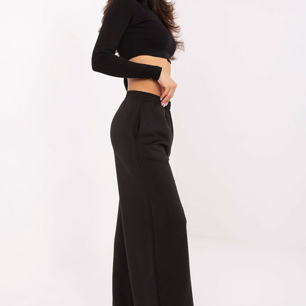  Tracksuit trousers model 218435 Italy Moda 