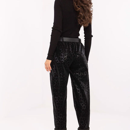  Women trousers model 218443 Italy Moda 