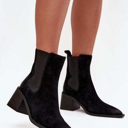  Heel boots model 218704 Step in style 
