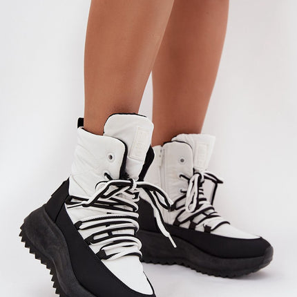  Snow boots model 218750 Step in style 