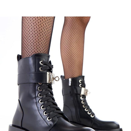  Trapper shoes model 218818 Solea 