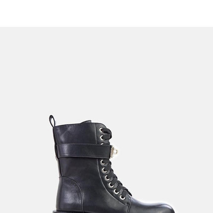  Trapper shoes model 218818 Solea 