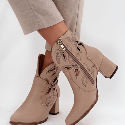  Heel boots model 219129 Step in style 