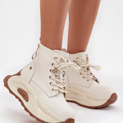  Boots model 219250 Step in style 