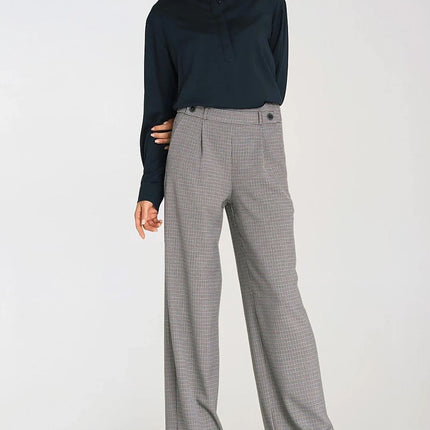  Women trousers model 219763 Nife 