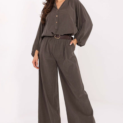  Women trousers model 220286 Italy Moda 