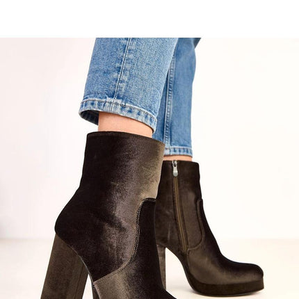  Heel boots model 220583 Solea 