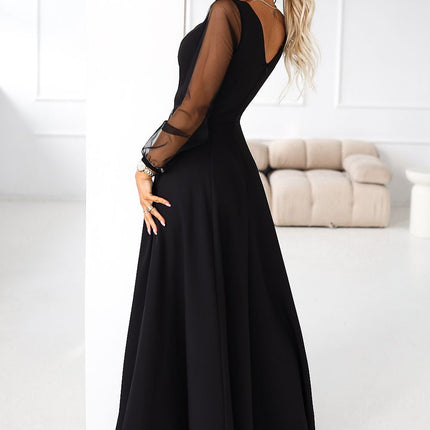  Long dress model 222147 Numoco 