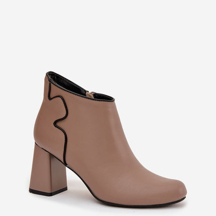  Heel boots model 222520 Step in style 