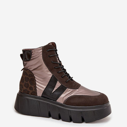  Platform boots model 222521 Step in style 