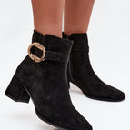 black / 36