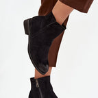 black / 36