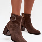 brown / 36